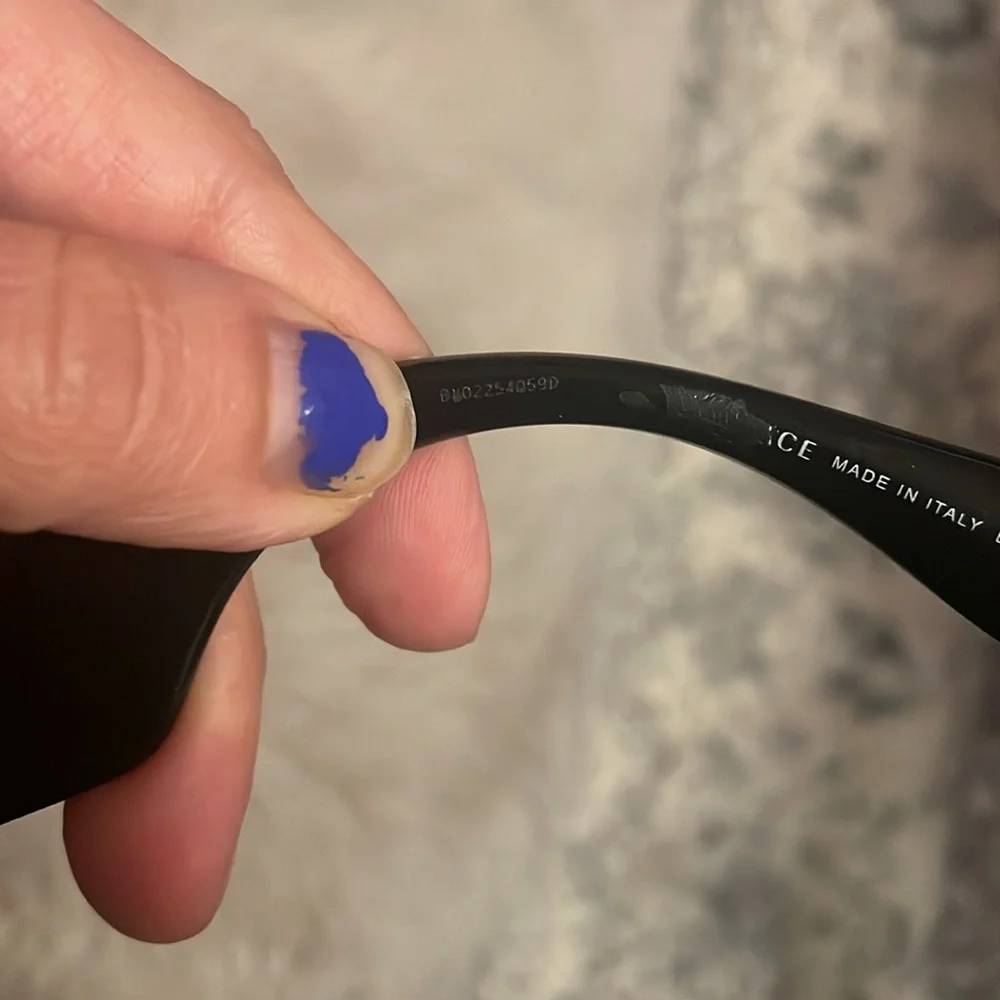 Versace oval glasses euc - Picture 7 of 8